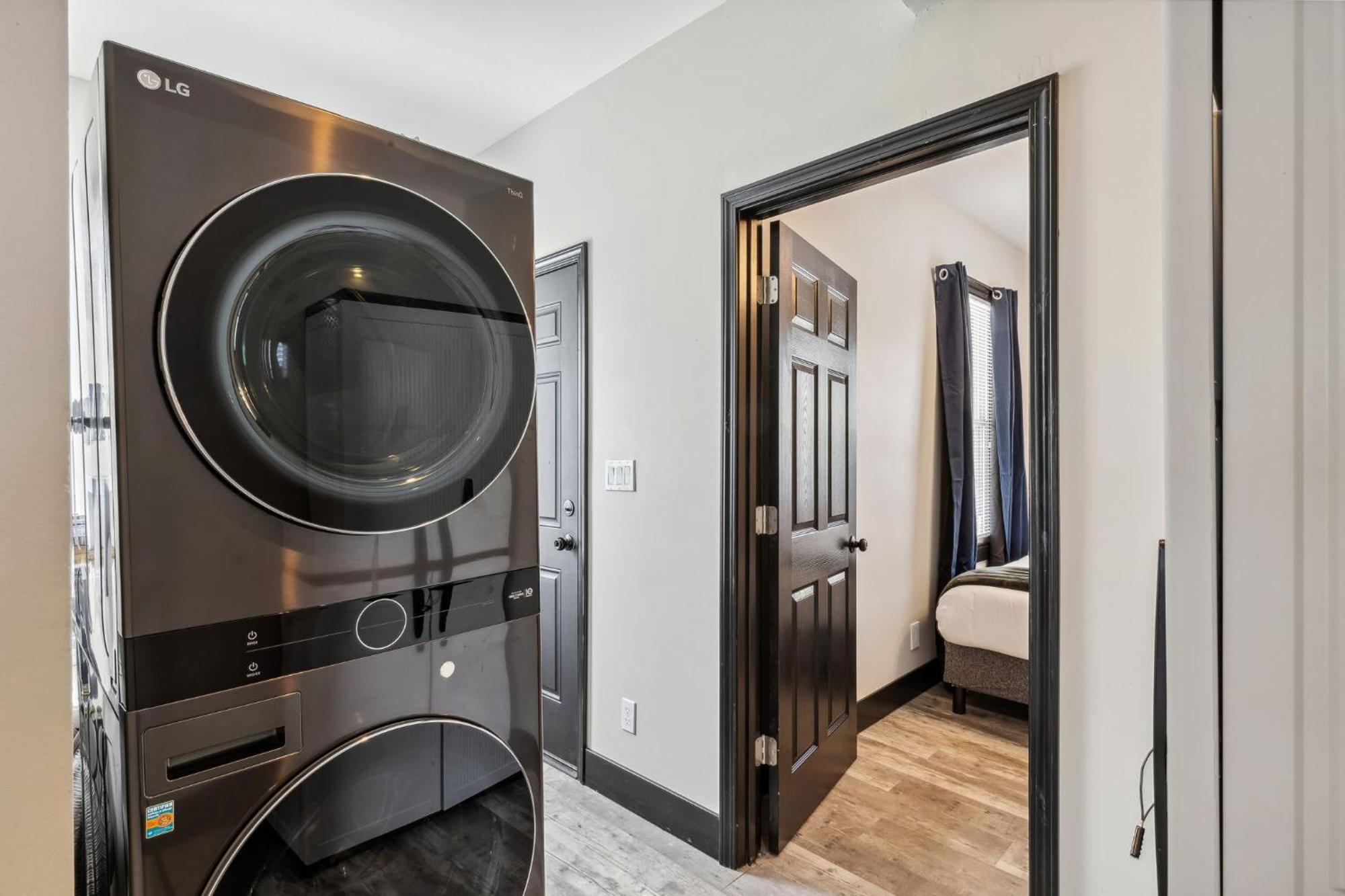 Fairfax Urban Oasis - New Reno - 5 Mins To Clinic * Cleveland