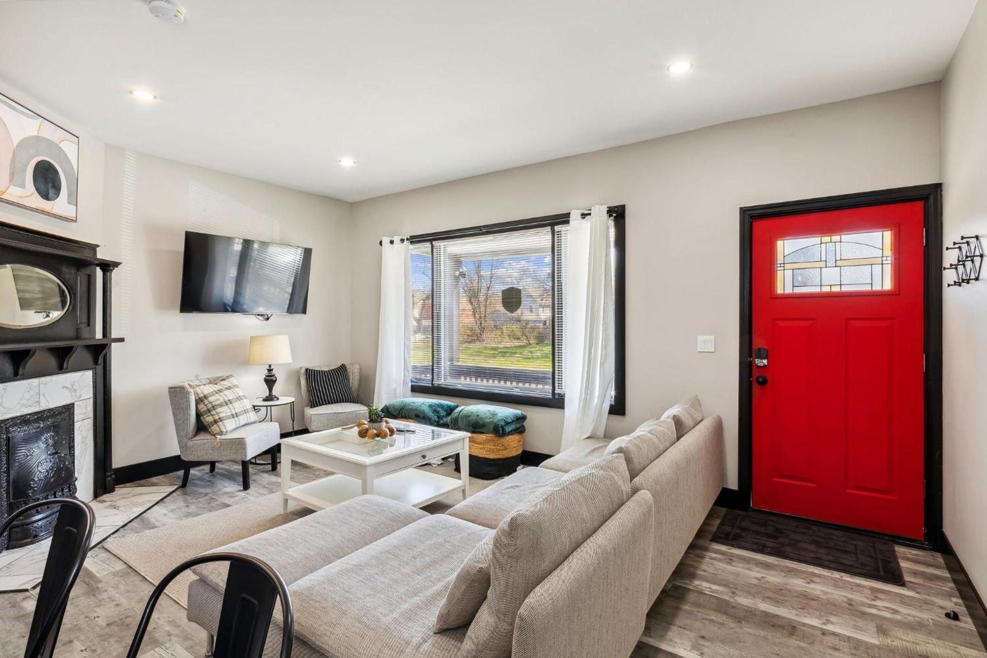 Fairfax Urban Oasis - New Reno - 5 Mins To Clinic